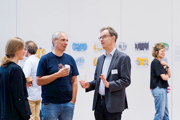 Eventfotograf Bern: Hier wird nicht nur geredet – hier wird verhandelt! Echte Business-Momente in der Eventfabrik Bern festgehalten.